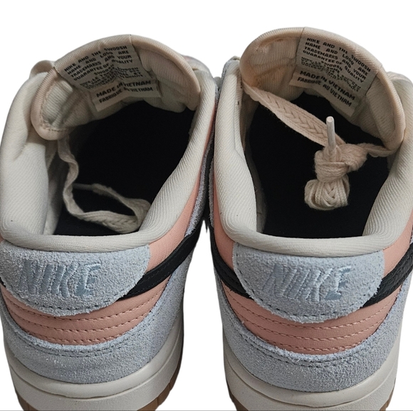 NIB Nike Women's Dunk Low SZ 9 - Picture 11 of 12